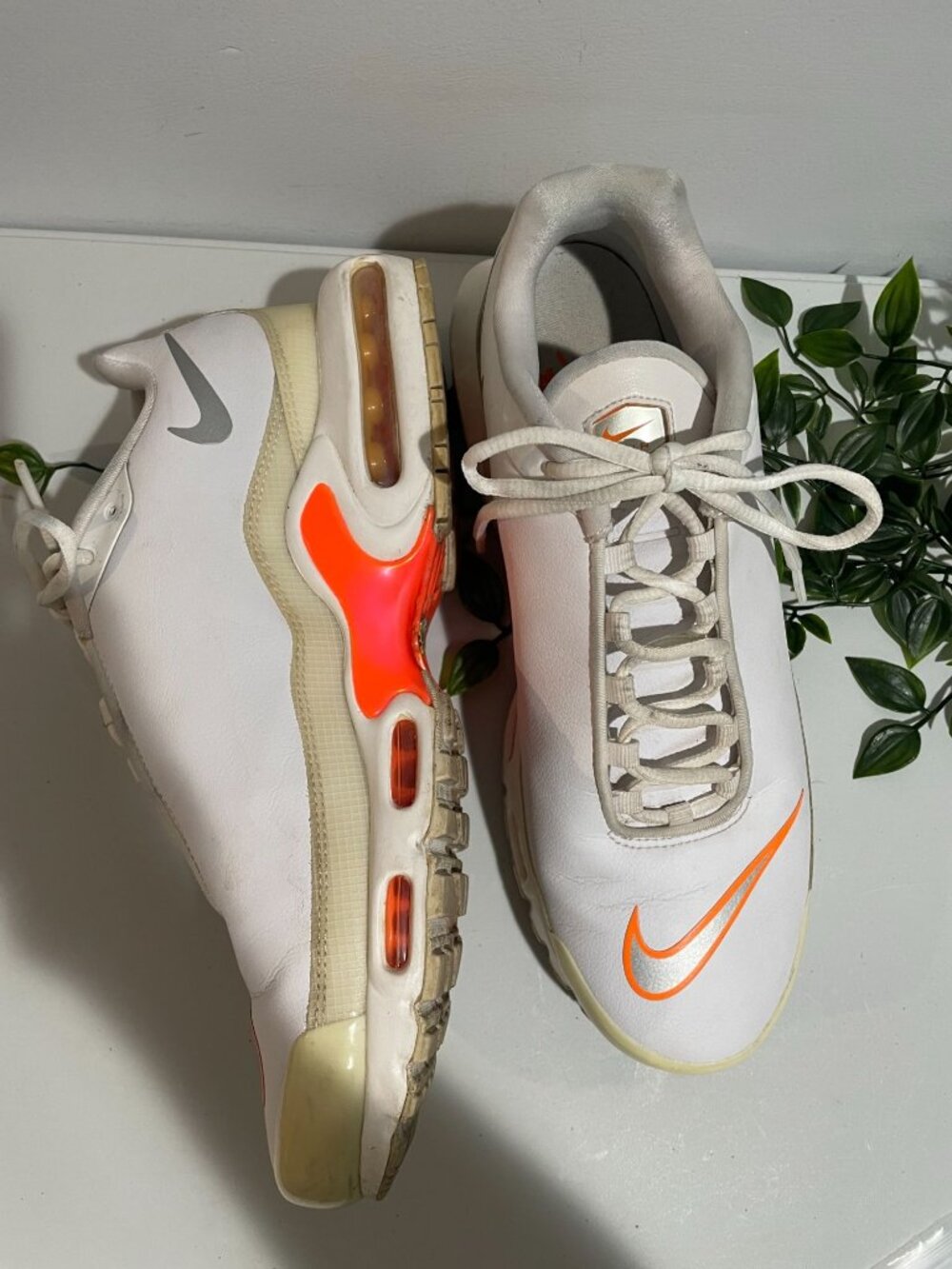 Nike Air Max Plus Tn Running Shoes White/Orange US 10 Mens Sneakers AQ1088-100 - Picture 5 of 14